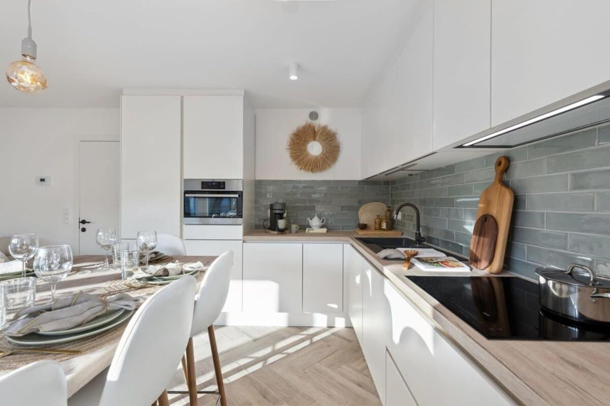 Alejandro - Lovely 2 Bedroom Apartment In Ostenda Esterno foto